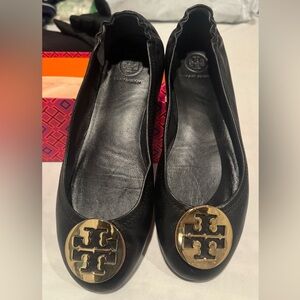 Tory Burch Minnie Travel Ballet Flats - Gold and Black